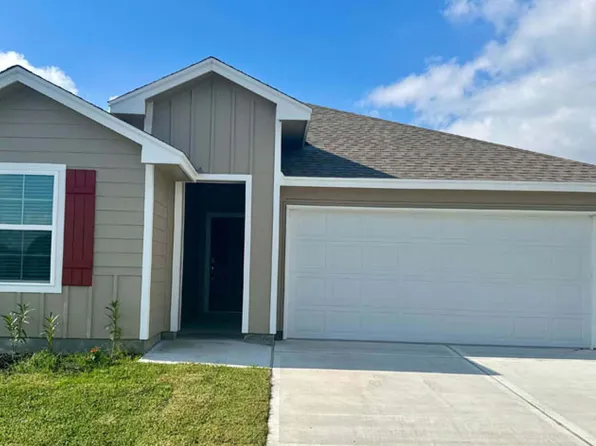 6121 Secretariat Dr, Corpus Christi, TX 78417