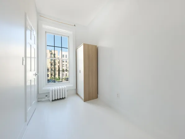 168 West 130th Street image 37 of 62