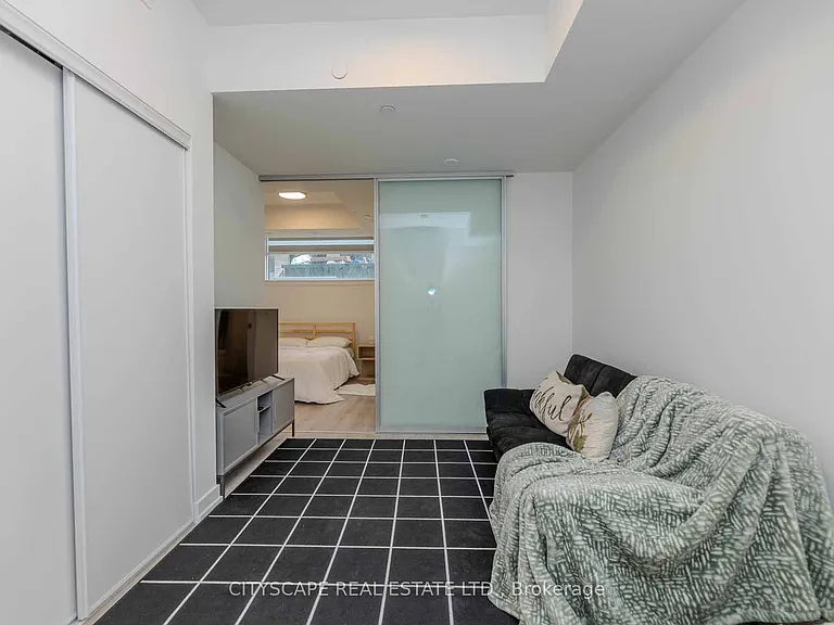 871 Sheppard Ave W #46 — Photo 40