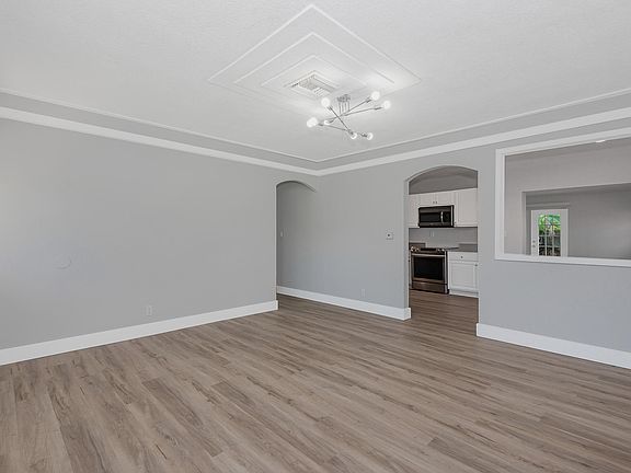 4th image of 6720 SW 17TH Street