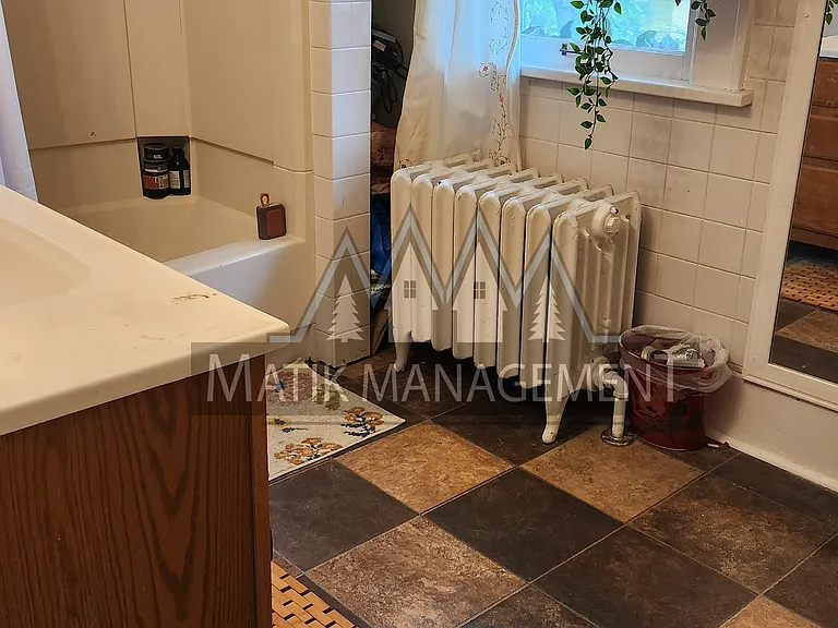 15 11th Ave NW #2 — Photo 18