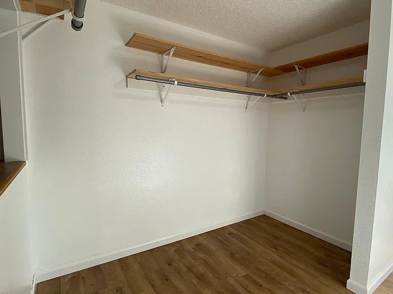 3027 Bridgeport Way W #A — Photo 26