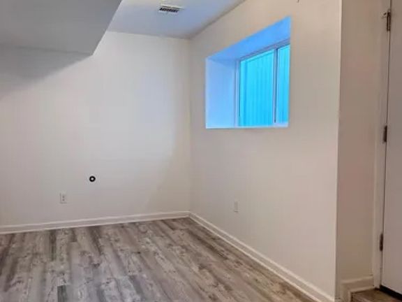 5th image of 24 Edgeview Ln Floor 1