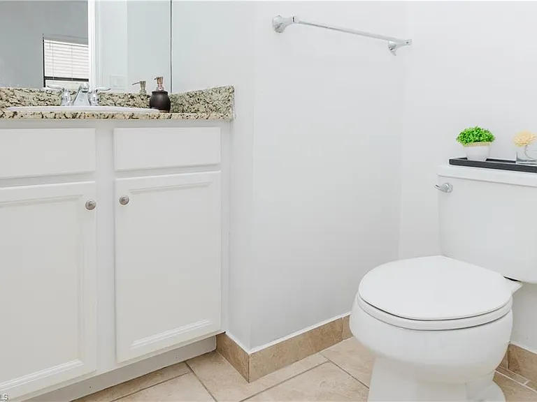 5360 Brin Way — Photo 10