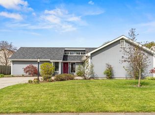 8719 Amberly Dr, New Haven, IN 46774