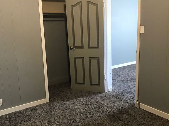 4th image of 4709 46th St #4709