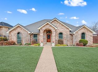 420 Evergreen Dr, Hurst, TX 76054