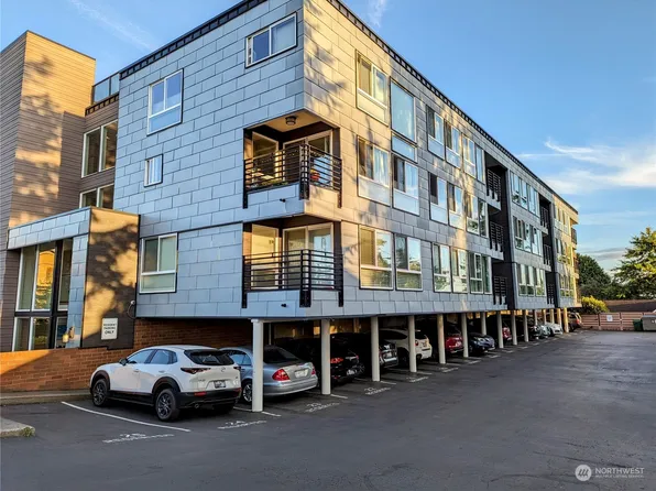 3501 SW Holden Street #306, Seattle, WA 98126
