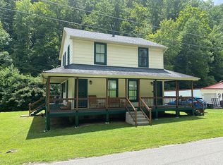149 Mullen Frk, Stone, KY 41567