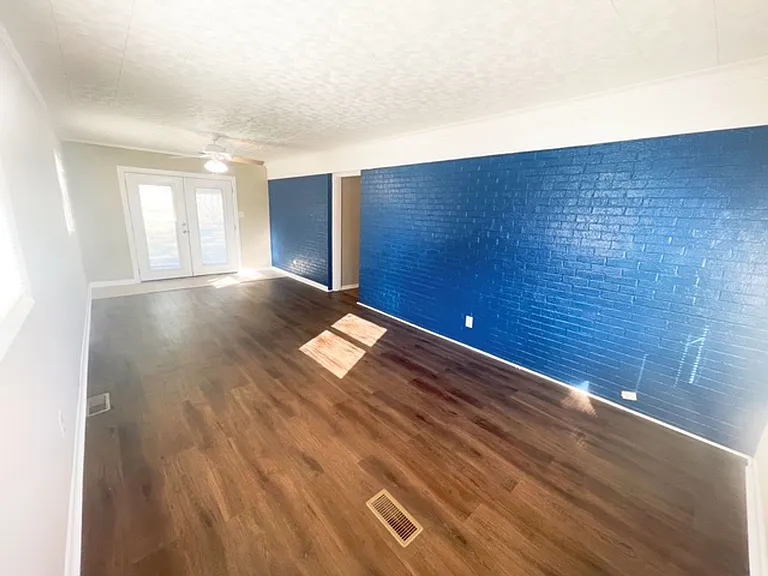 1708 Saint Augustine Ave — Photo 19