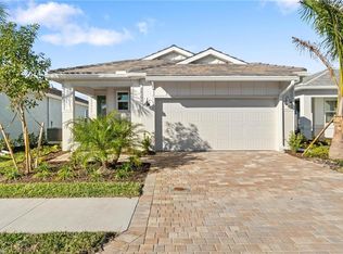 28298 Captiva Shell Loop, Bonita Springs, FL 34135