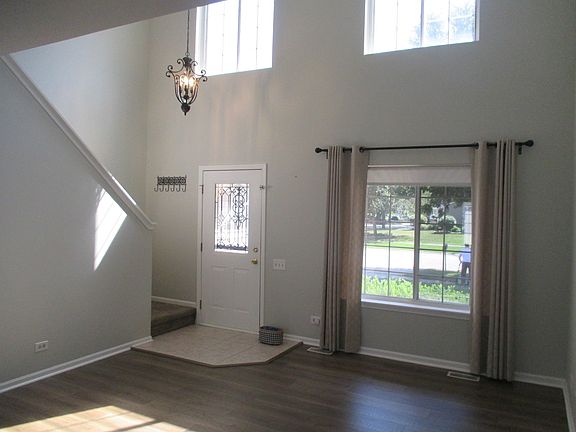 5th image of 500 Rose Ln