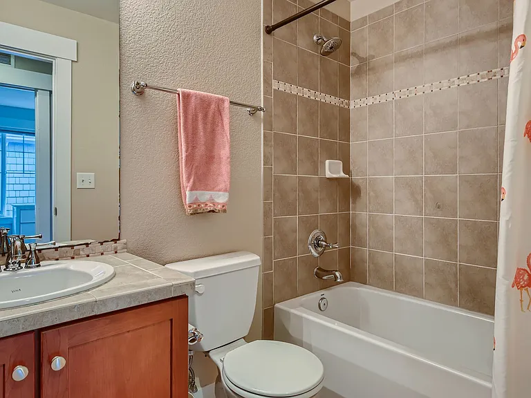 1178 S Sherman St — Photo 19