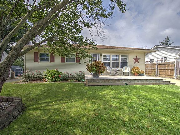3rd image of 39 Reeder Dr