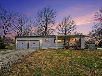16000 Lawrence Ave, Belton, MO, 64012