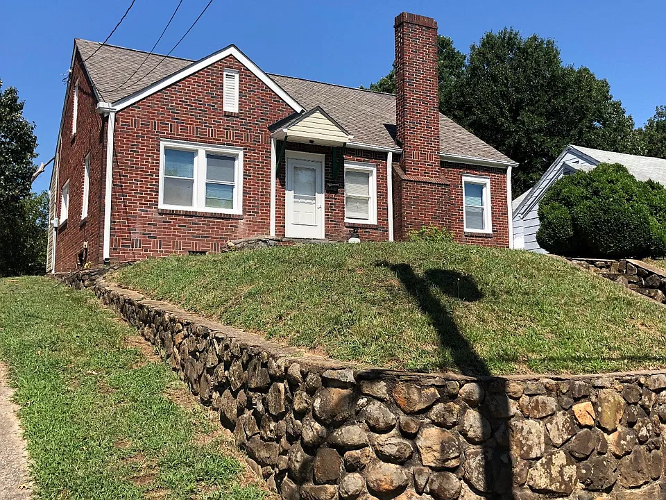 2506 Druid Hills Dr