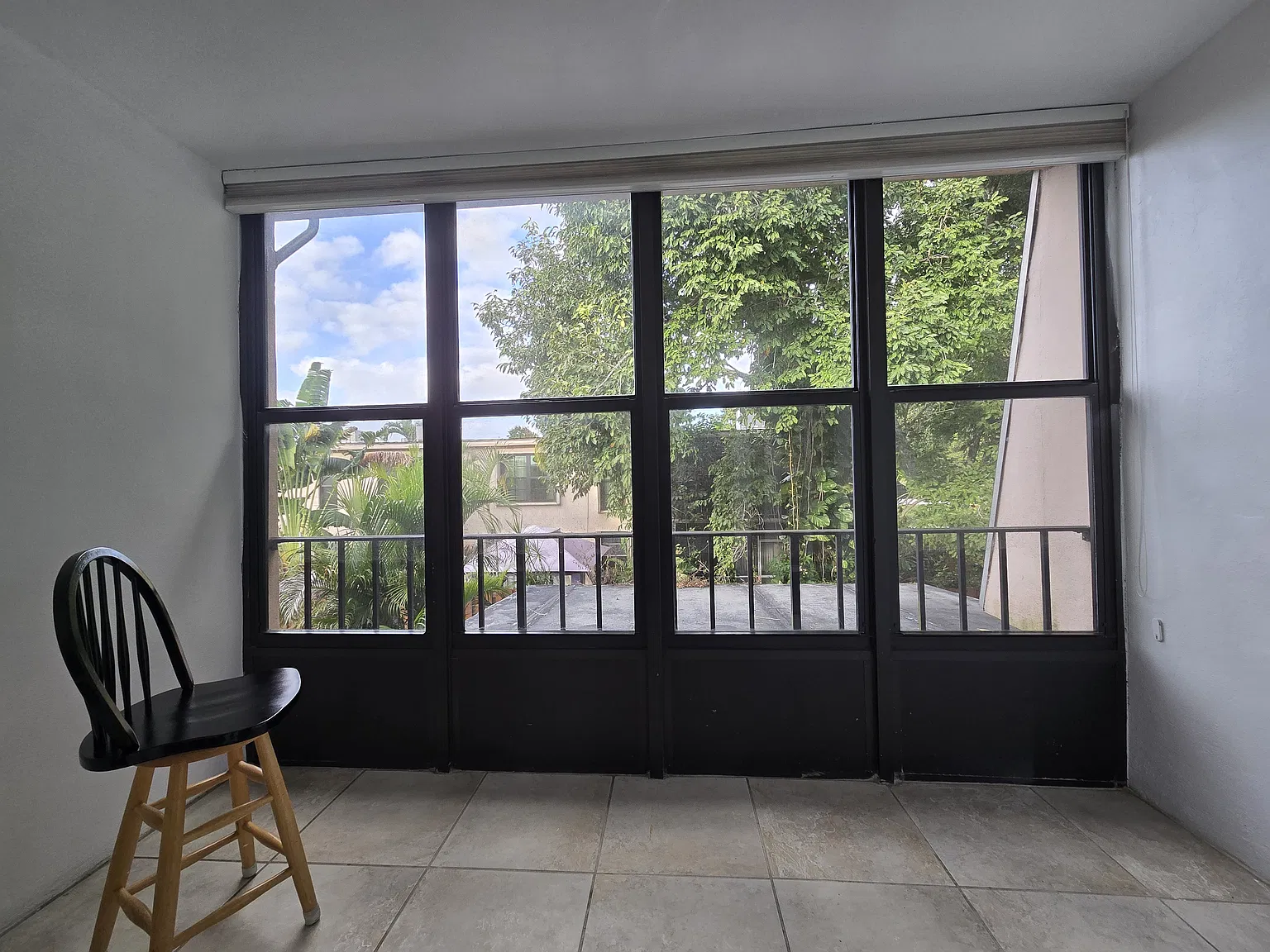 7321 SW 26th Ct — Photo 3