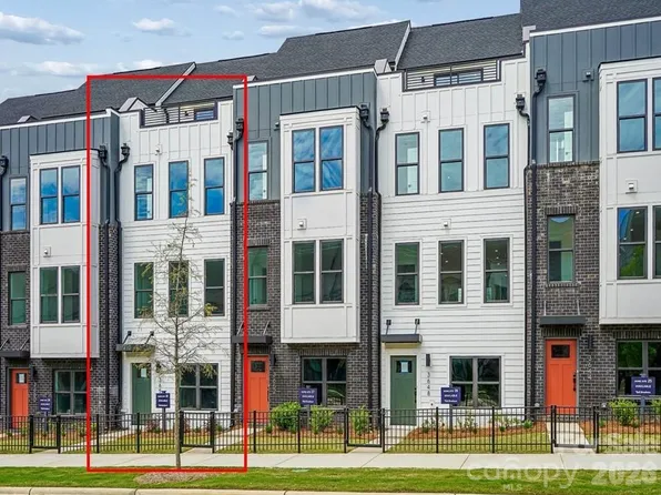 3656 S Tryon St, Charlotte, NC 28217