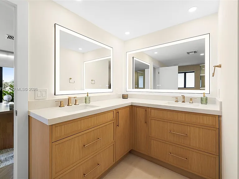 3320 SW 121st Ave — Photo 35