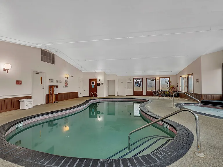 Ample space for swimming, jacuzzi jet sub & sauna for resident & guest use.