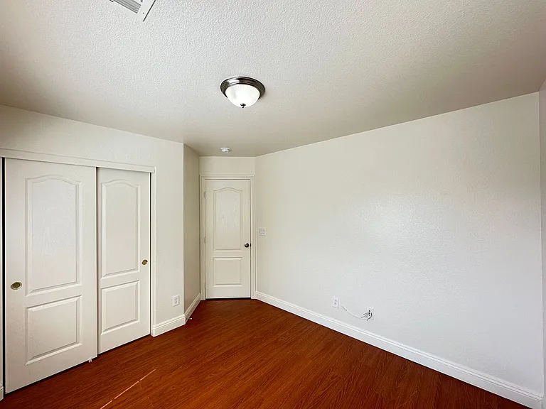 9442 Marshall Creek St — Photo 19