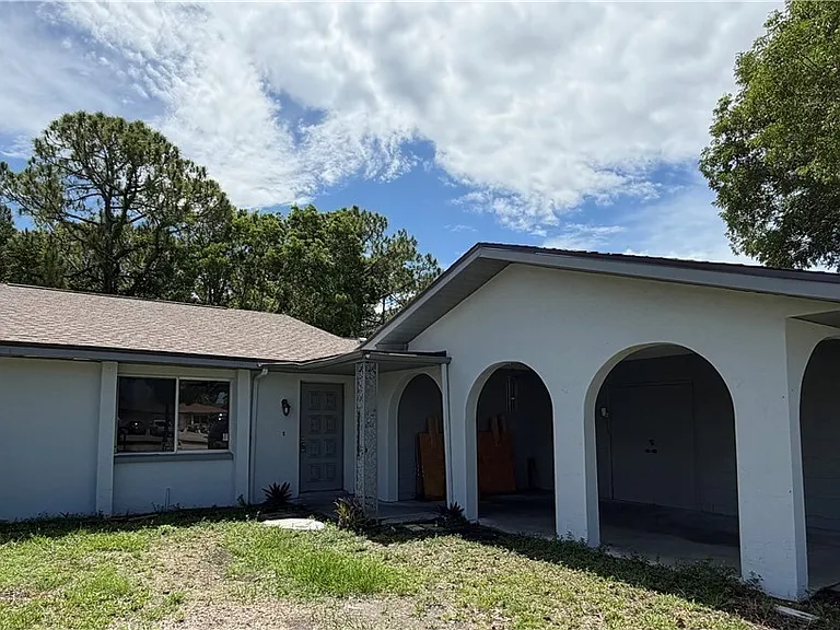 929 SE 24th Ave #A — Photo 1