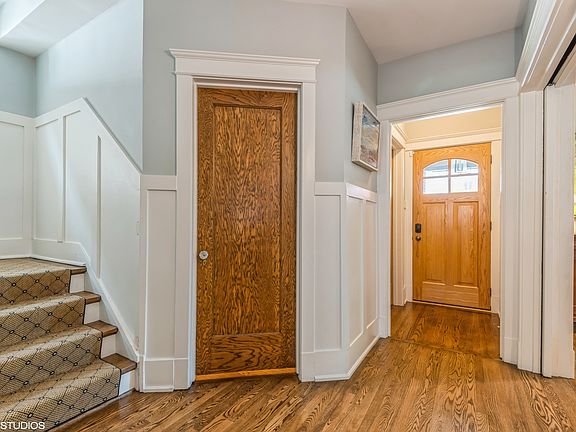 3rd image of 1015 Central Ave