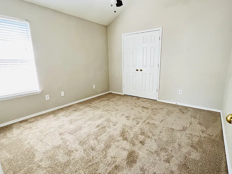 604 Coal Creek Dr — Photo 17