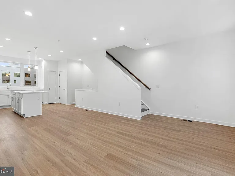 3036 S Northbank Pl — Photo 12