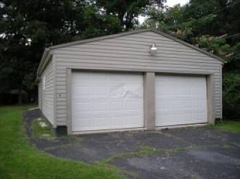 2nd image of 223 Doris Ln