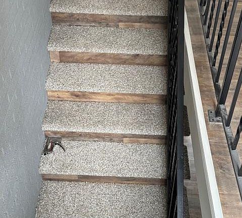 3rd image of 309 Cedar Ridge Dr