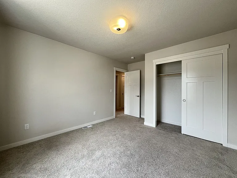 13911 SW 172nd Ave — Photo 40