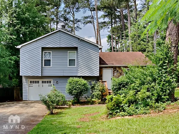 2262 New Castle Cir, Norcross, GA 30071