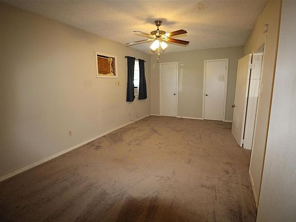 3rd image of 525 Vz County Road 1208