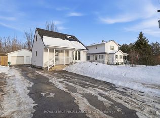 5 6th St, Belleville, ON K8N 4S4