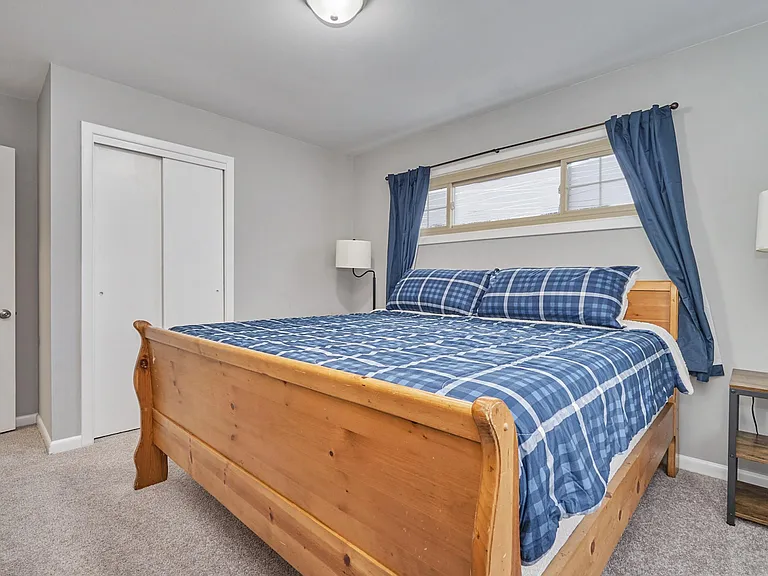 137 Woods Rd — Photo 14