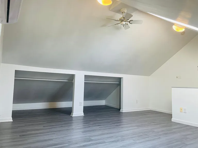 635 N Huron St — Photo 16