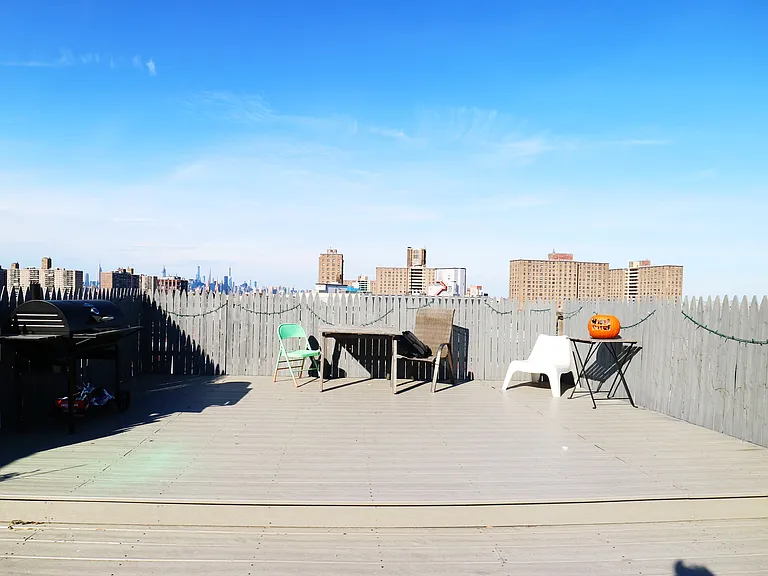 885 Park Ave #2G — Photo 12
