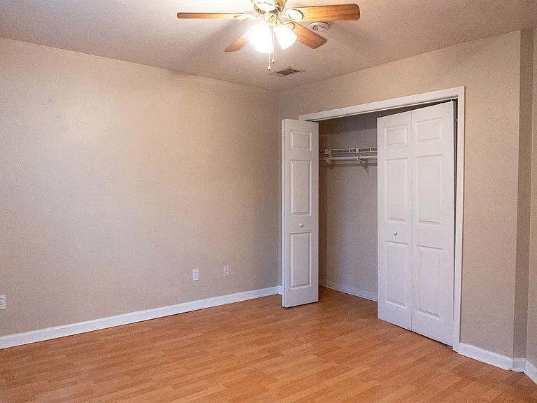 2403 Hartsfield Rd #602-1 — Photo 9