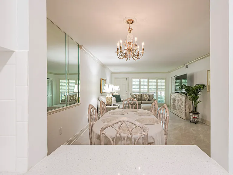 900 Jasmine Ln — Photo 10