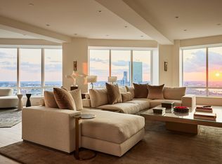 2 Avery St PENTHOUSE 3C, Boston, MA 02111