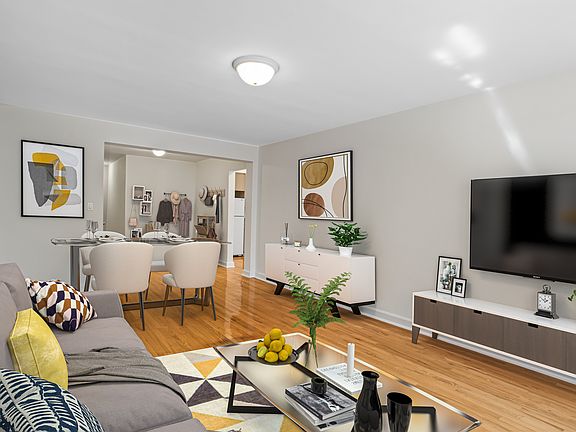2nd image of 30 E End Ave APT 3J