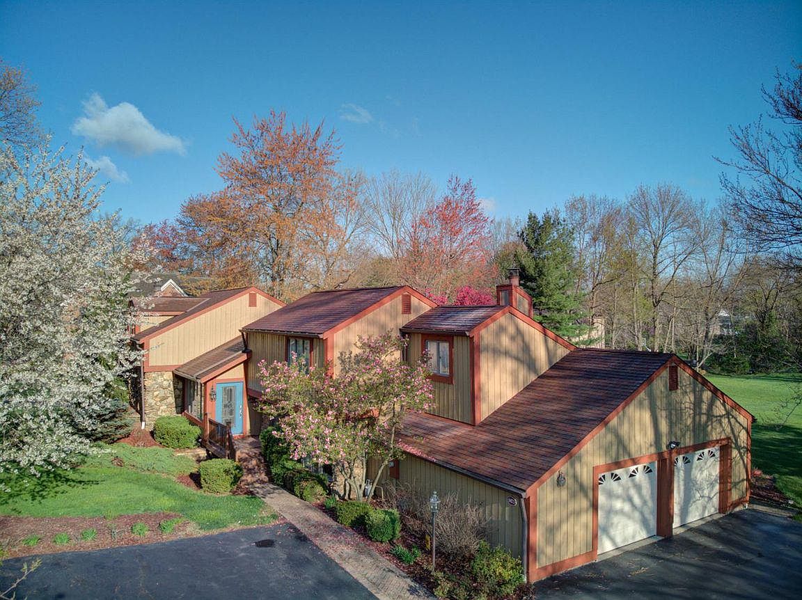 9872 Zig Zag Rd, Cincinnati, OH 45242 | Zillow