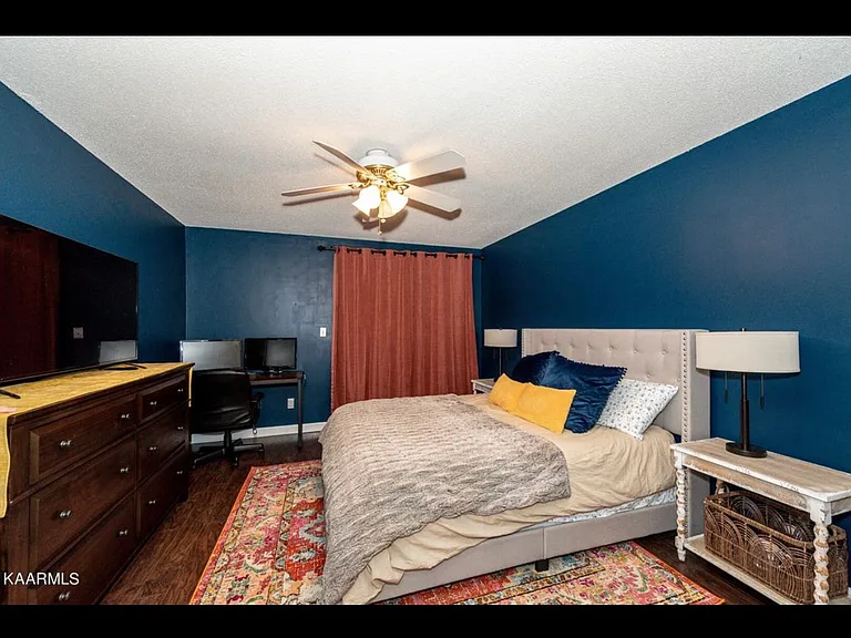 304 Olympia Dr #304 — Photo 11