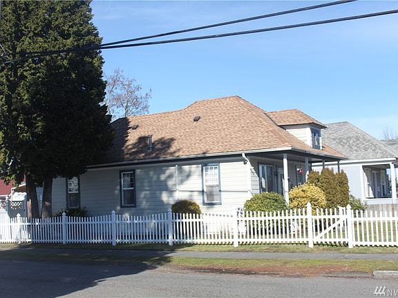 2nd image of 5846 S Montgomery St
