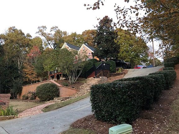 3rd image of 308 William Falls Dr