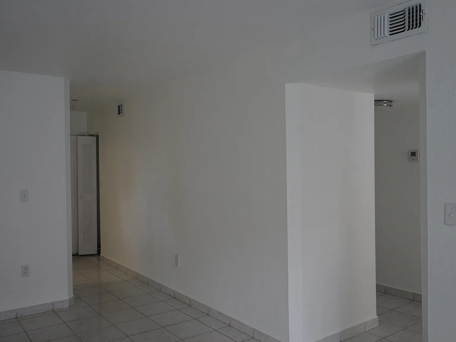 2 bed, 870 sqft, $2,550 — Photo 4