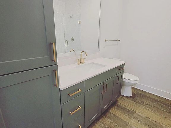3rd image of 1056 E Harrison St #159