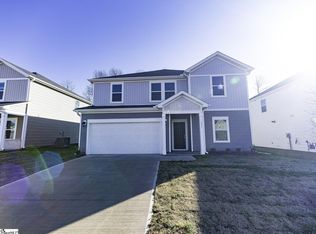 657 Grays Creek Dr, Spartanburg, SC 29303