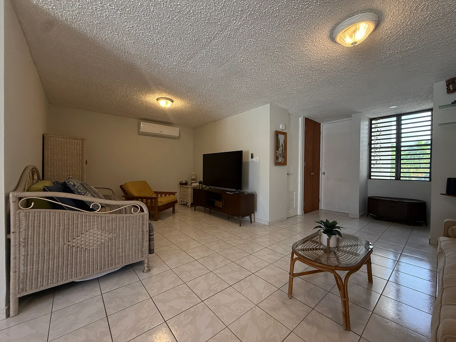 1 bed, $1,400 — Photo 4